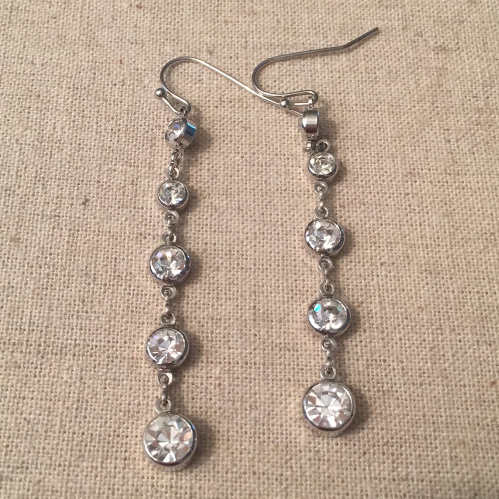 Earring bundle - Picture 2 of 3